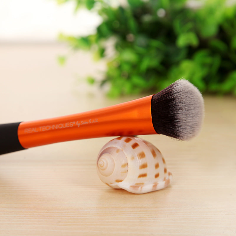 Makeup brush foundation brush